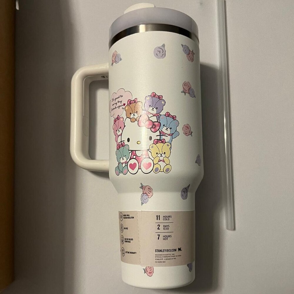 New Stanley Quencher 40oz Tumbler - White | Hello Kitty and Friends Custom